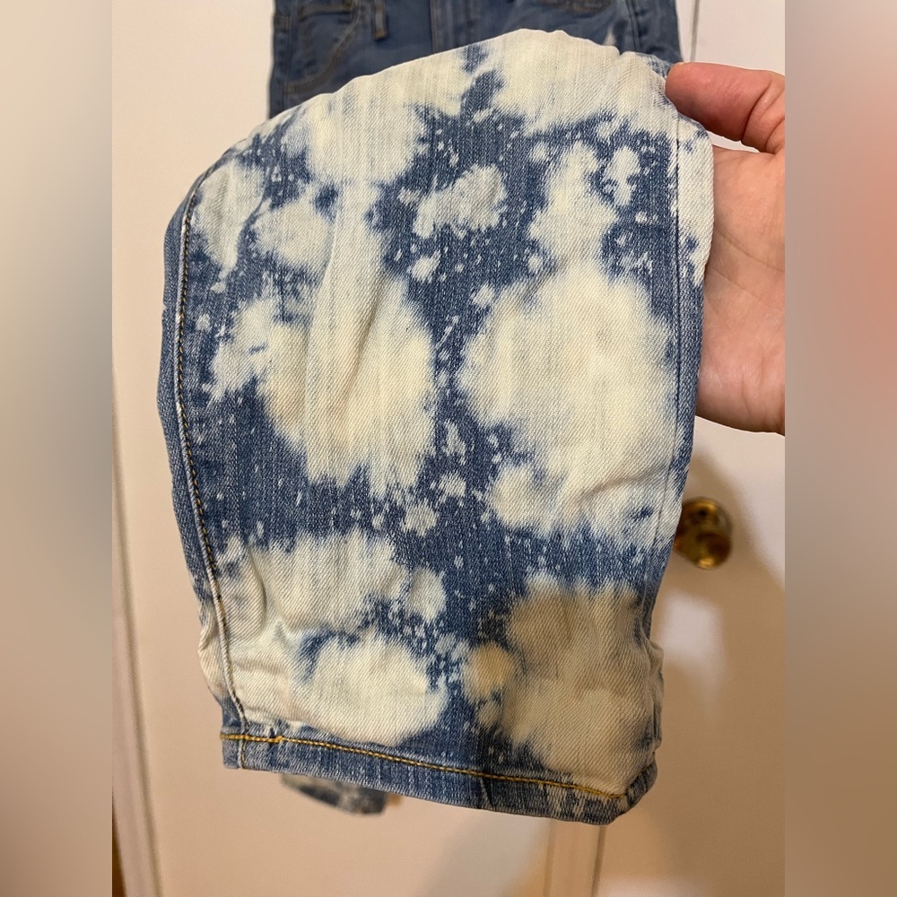 Calvin Rucker Distressed Denim Jeans - Picture 5 of 7